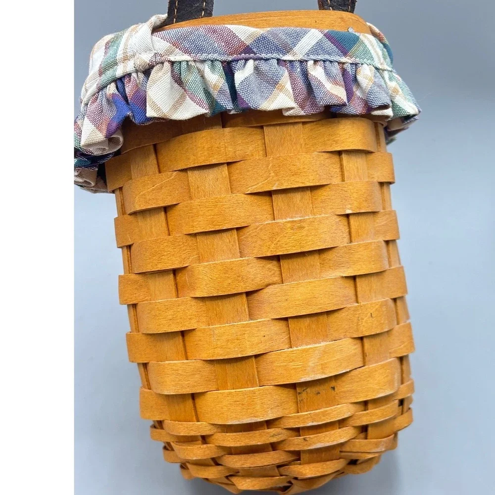 Longaberger 2001 Gatehouse Handwoven Hanging Basket Plaid Liner Leather Handle